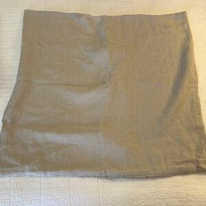 Pine Cone Hill Linen Euro Sham Bow Tie Back 26” x 26” Natural GUC